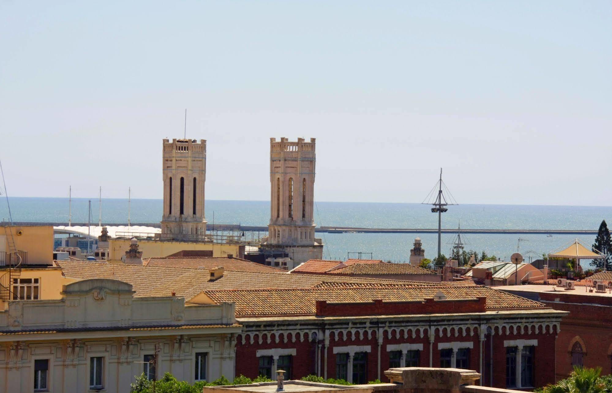 Brezza Marina Luxury Rooms Cagliari Exterior foto